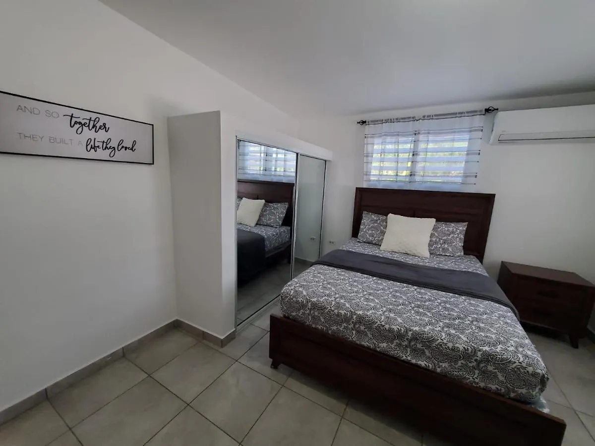 Aguadilla Sunrise Apt With Ac Wifi 8 Minute Walk From Crashboat Beach Apartment